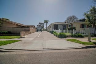 679 Center St - Photo 1 of 1