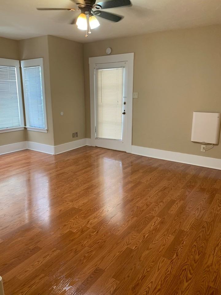 1561 9th Ave - Photo 3 of 18