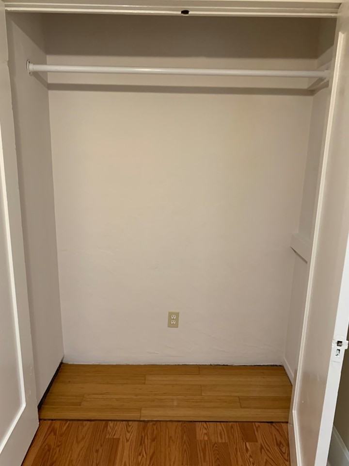 1561 9th Ave - Photo 6 of 18