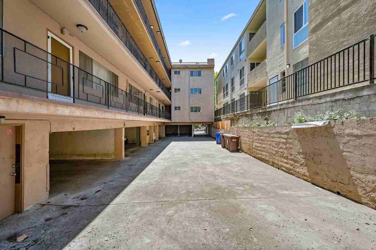 271 Jayne - Photo 3 of 5