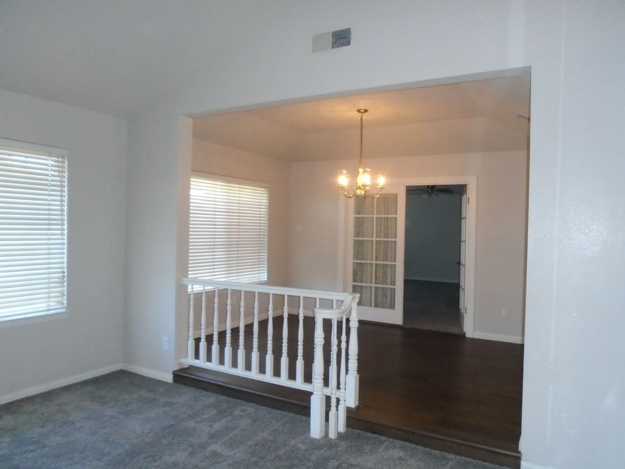 11717 Palm Ave - Photo 7 of 36