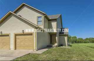 908 N Elm St - Photo 1 of 1