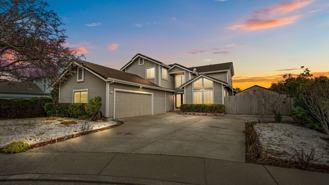 152 Chesapeake Dr - Photo 1 of 1