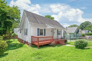 1113 W 4th Ave - Photo 1 of 1