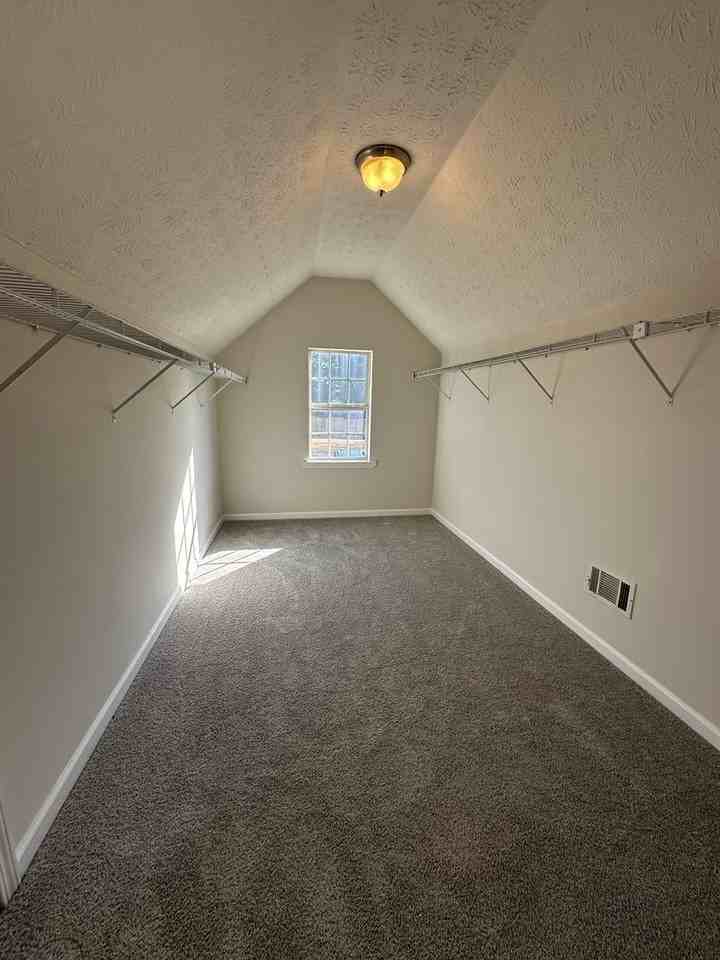 3392 English Oaks Dr Nw - Photo 7 of 9