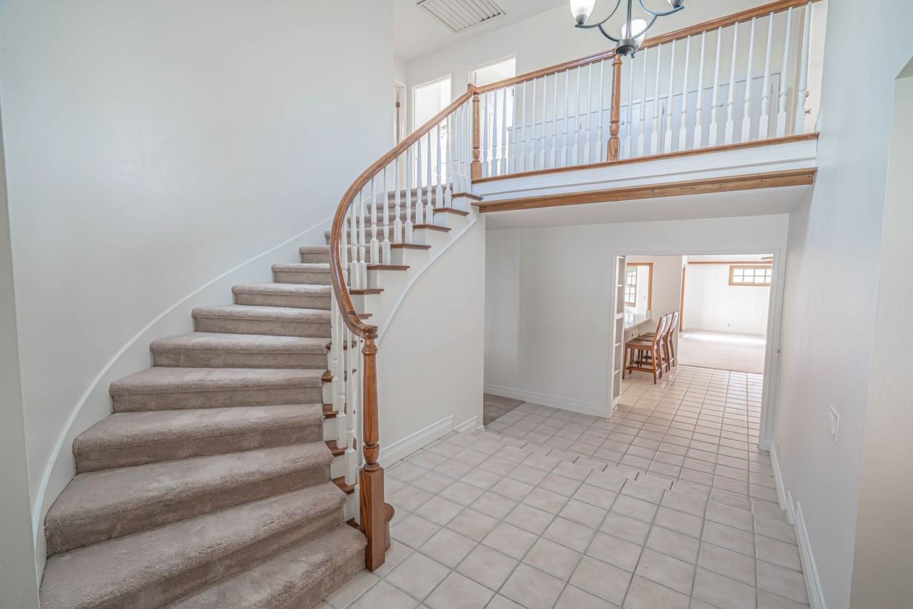 25356 Avenida Ronada - Photo 3 of 31