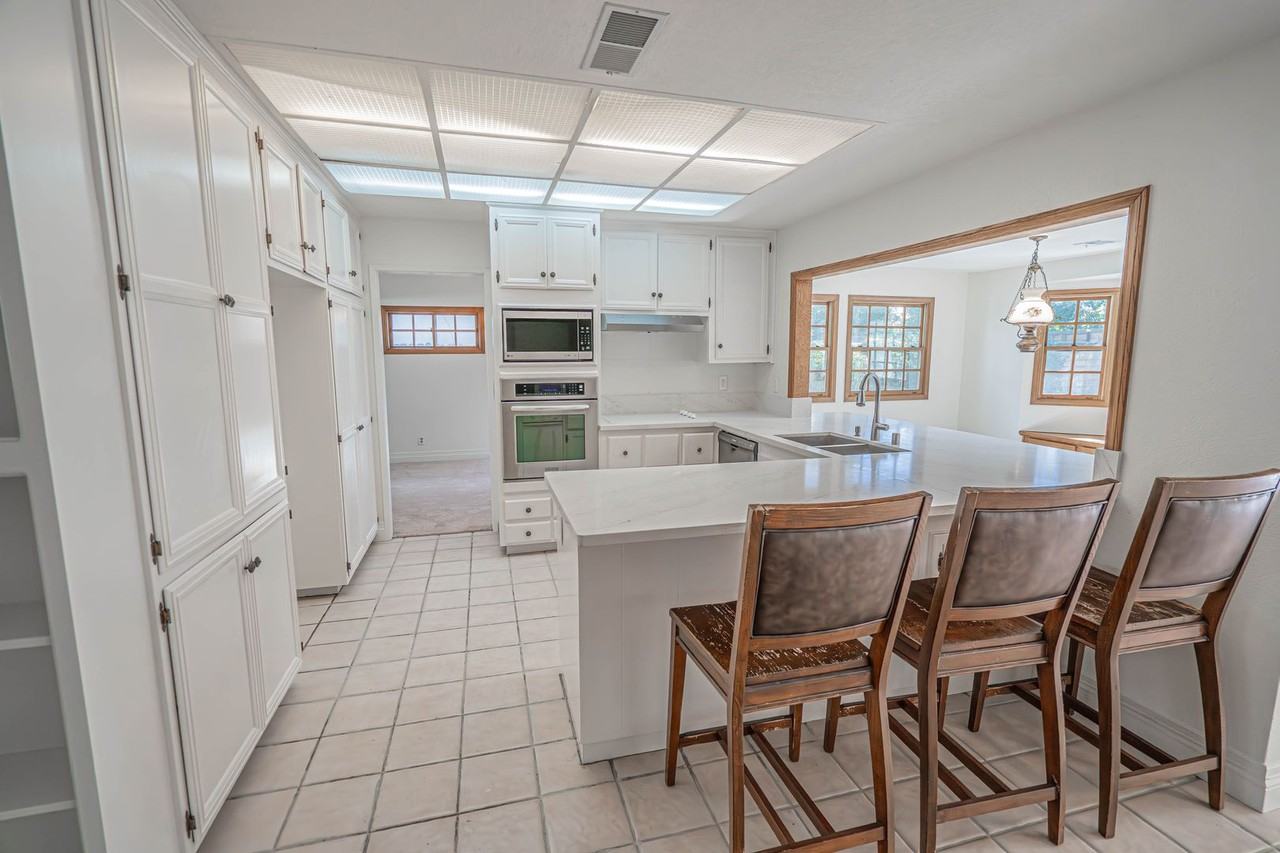 25356 Avenida Ronada - Photo 6 of 31