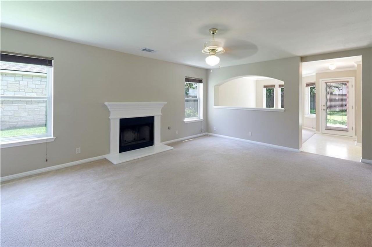 807 Camino Real Dr - Photo 5 of 27