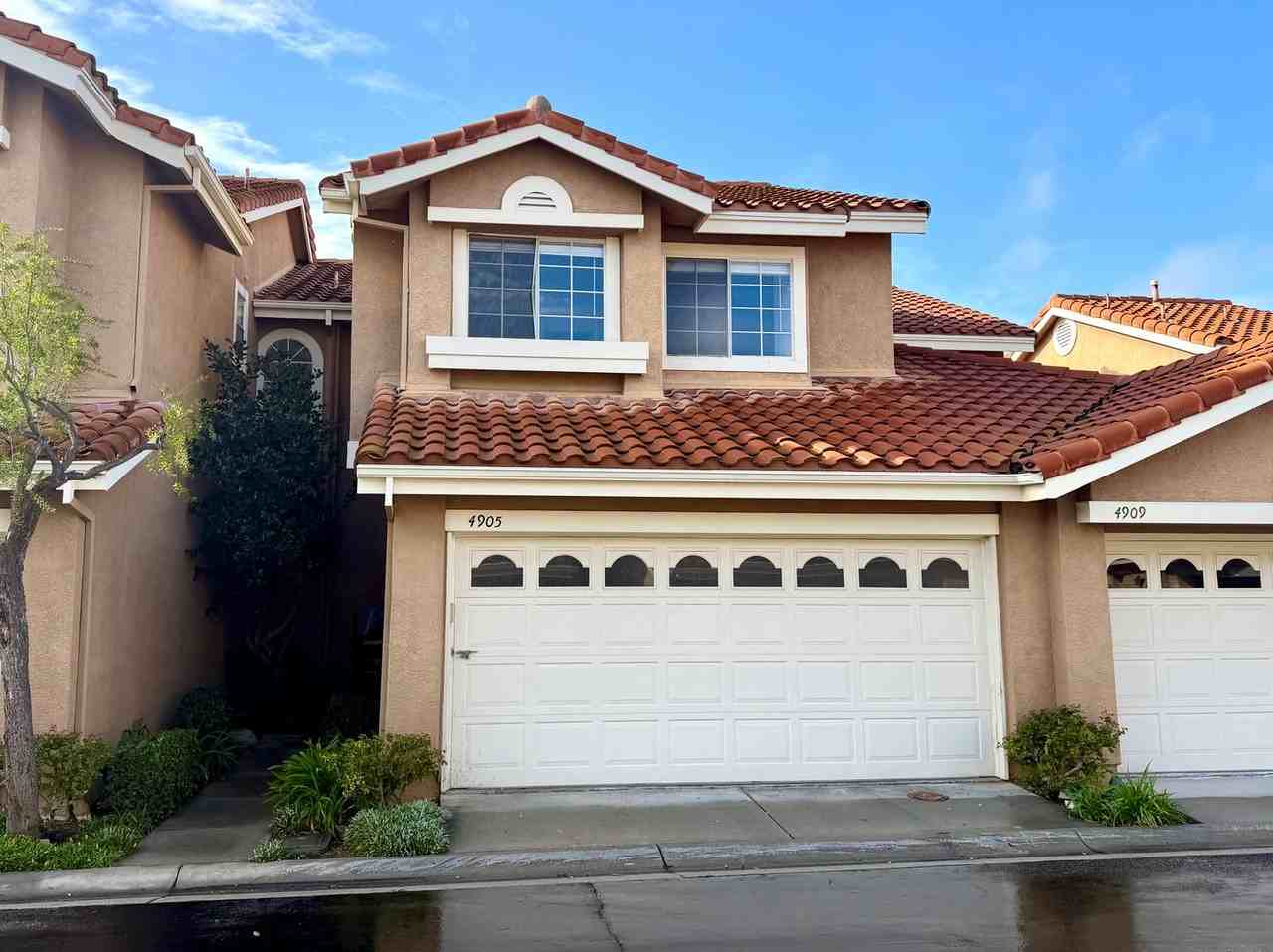 4905 Santo Dr - Photo 3 of 36