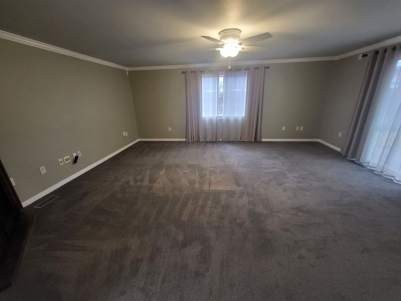 1551 Rolling Hills Dr - Photo 5 of 12