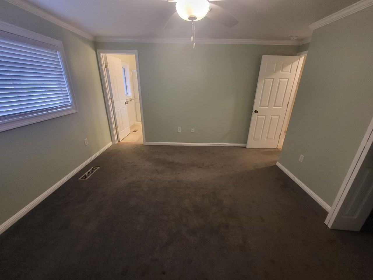 1551 Rolling Hills Dr - Photo 6 of 12