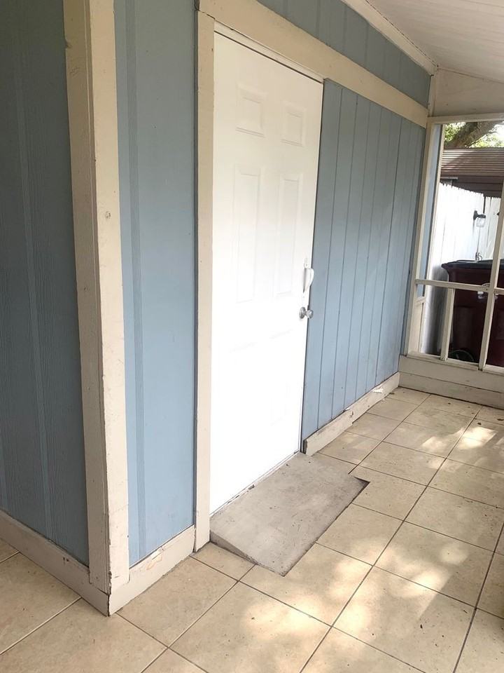 201 6th St - Photo 5 of 34