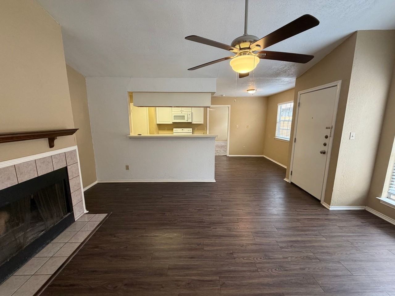 14420 Woods Hole Dr - Photo 3 of 18