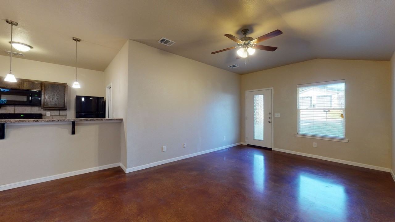 914 Ramblewood St #A - Photo 7 of 21