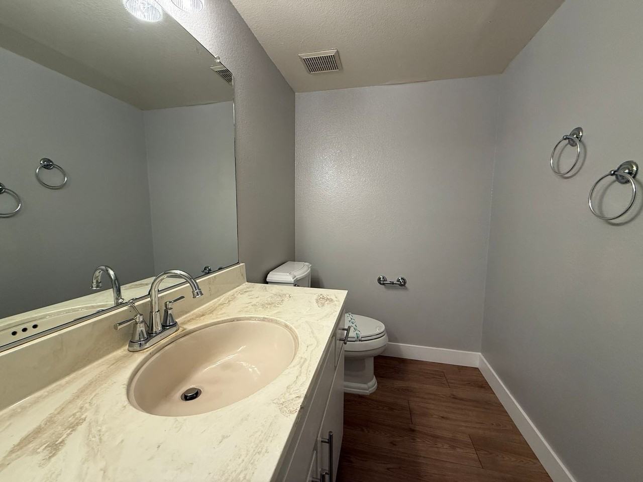 5460 Colony Field Dr - Photo 7 of 11