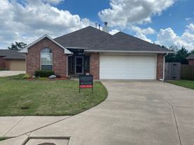 2701 Flagstone Ln - Photo 1 of 1