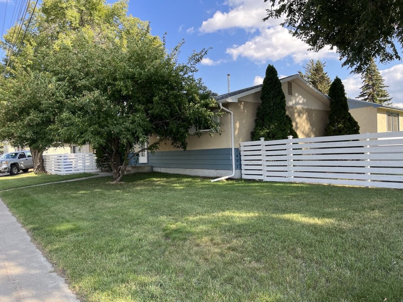 2401 McPherson Avenue - Photo 4 of 13