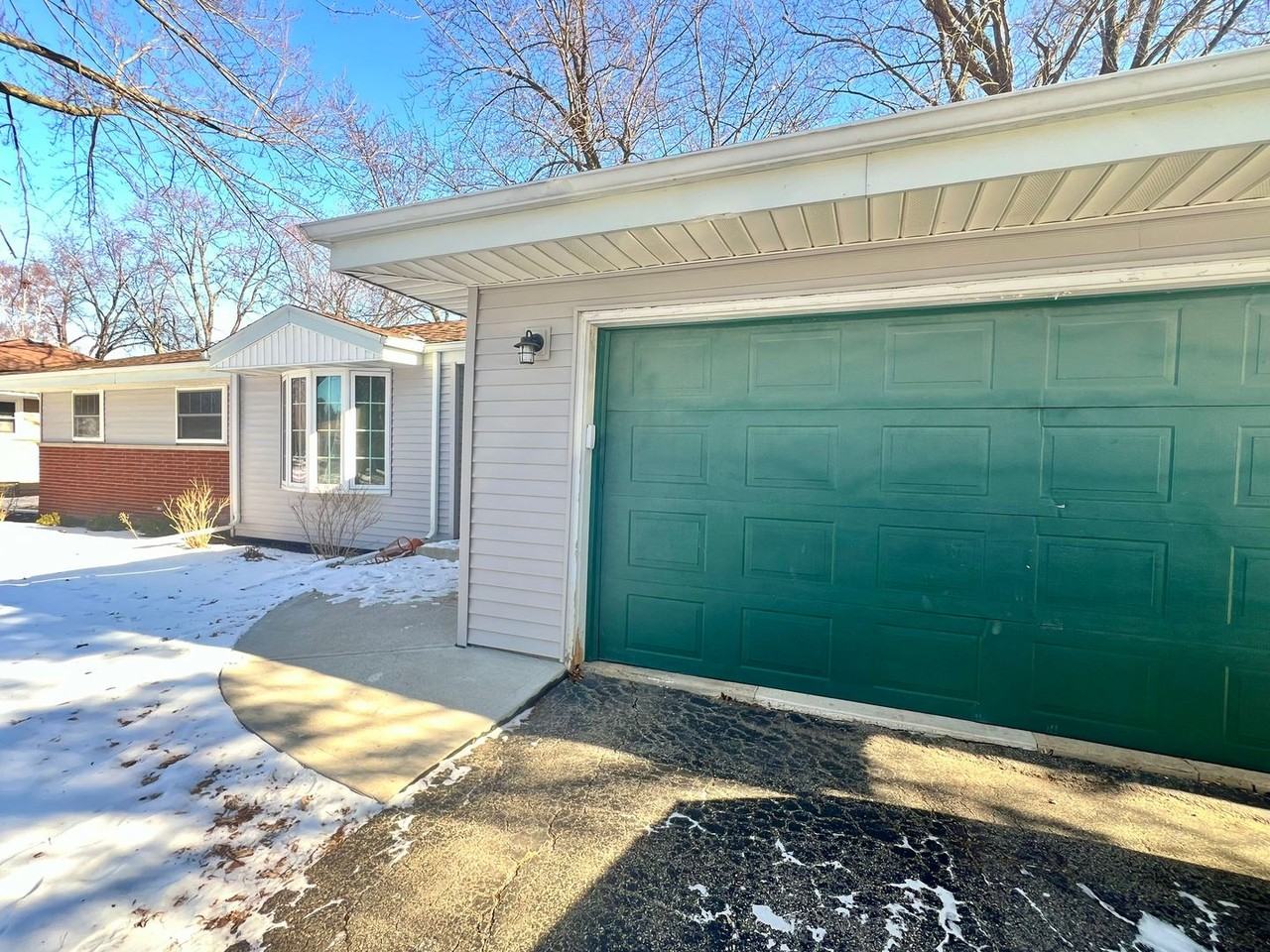 1706 S Seminole Rd - Photo 2 of 19