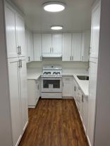 14300A - Photo 1 of 1