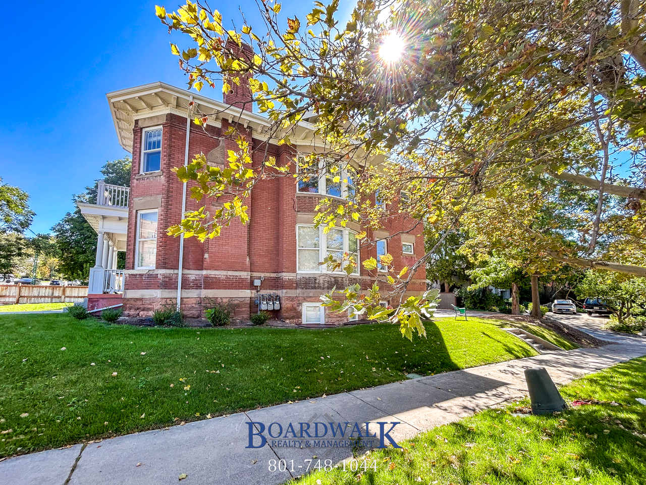 1106 E South Temple - Photo 4 of 4