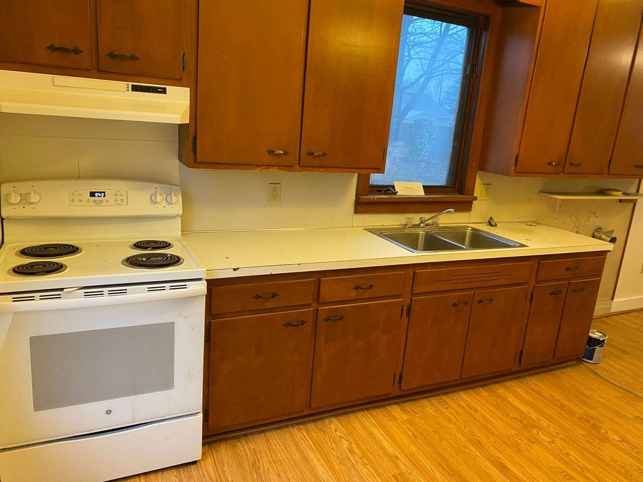 133 N Main St - Photo 3 of 22