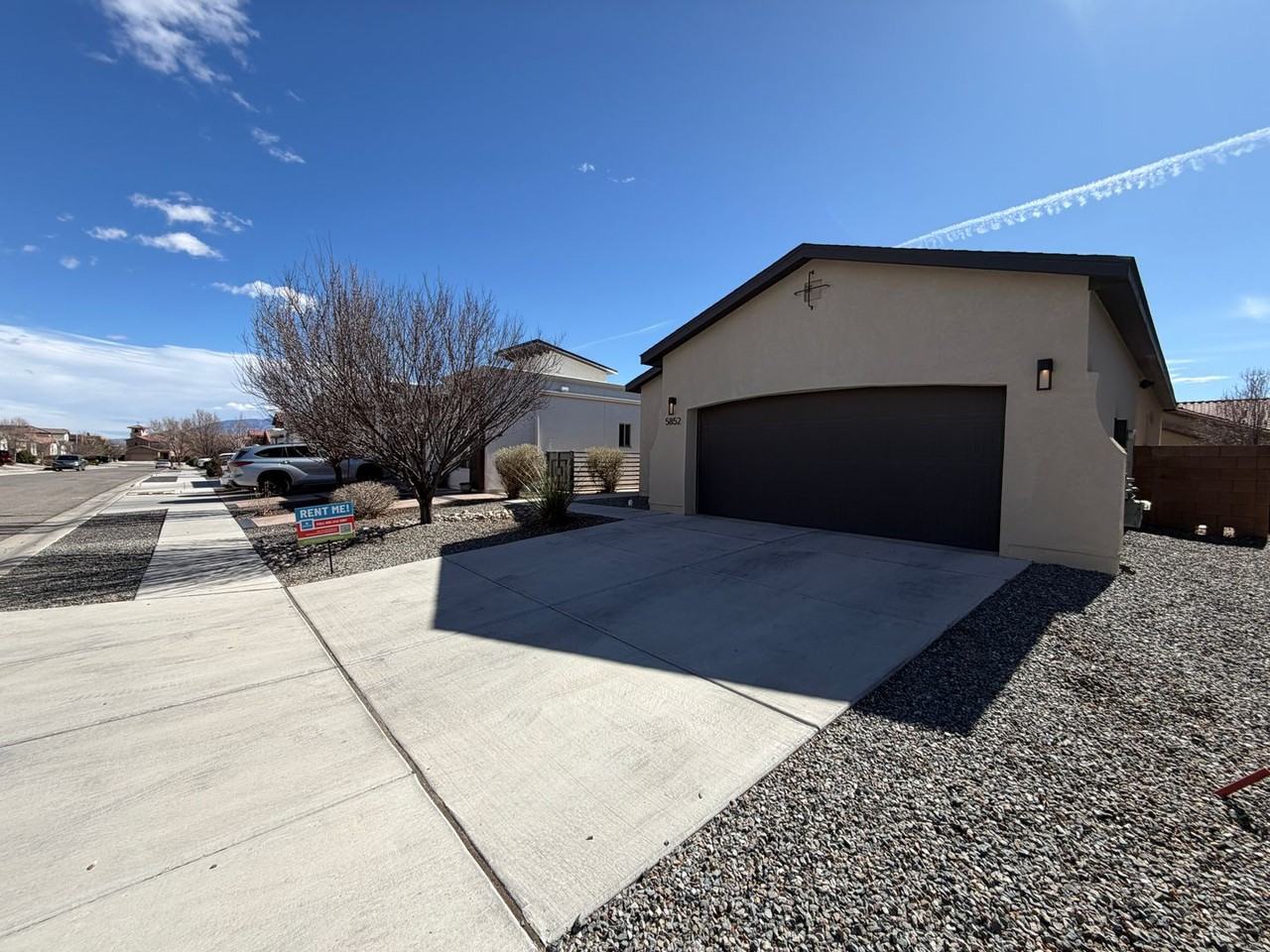 5852 Mafraq Ave Nw - Photo 2 of 27