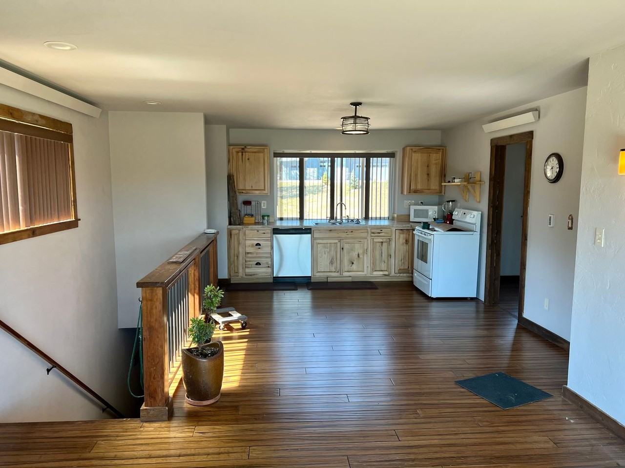 9652 Rifle Ter - Photo 3 of 12