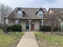 featured image of 220 Sandstone Dr