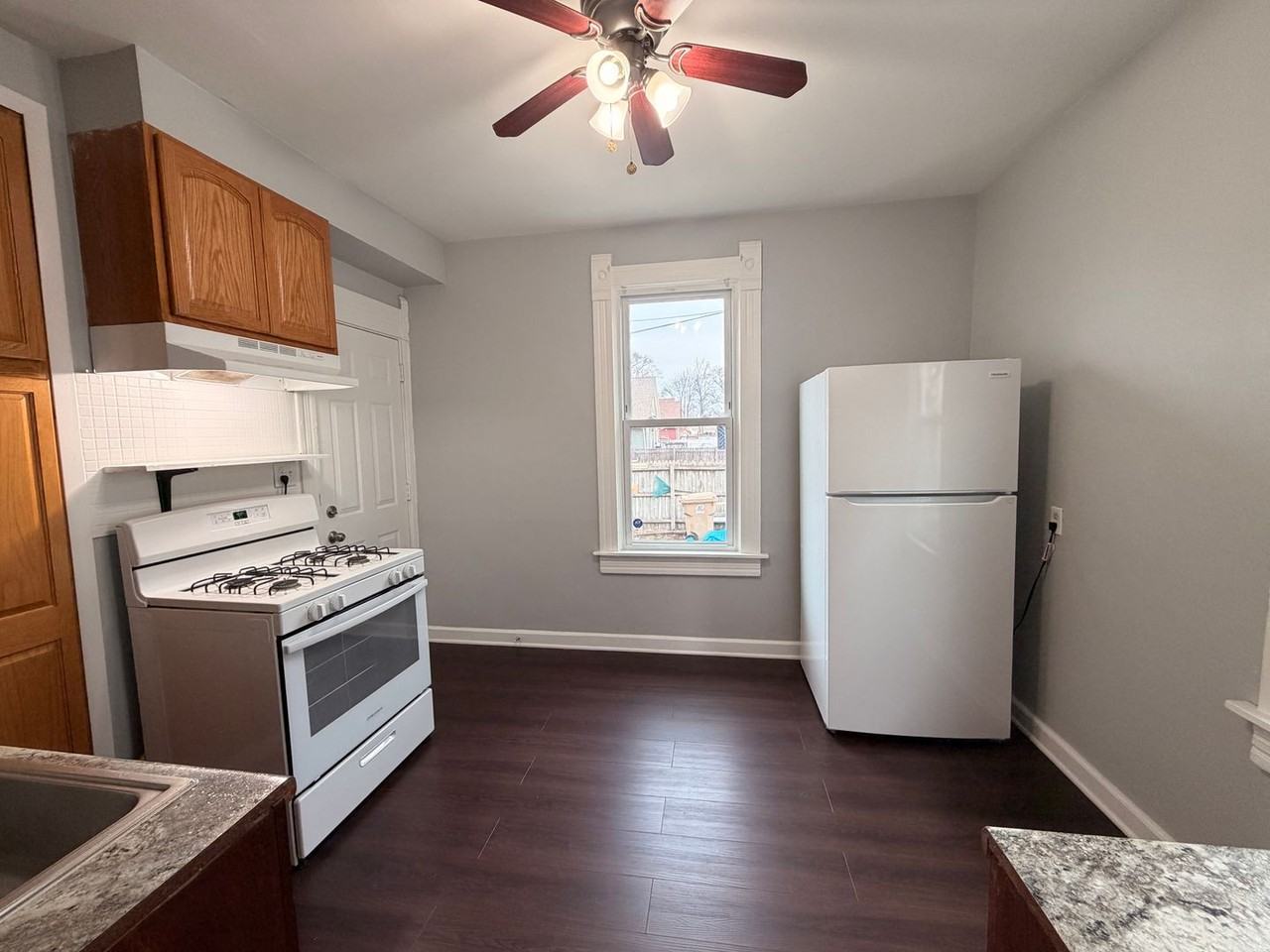 1314 60th St #1 - Photo 2 of 14