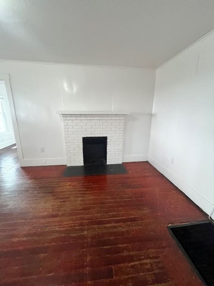 136 N 4th St - Photo 3 of 21