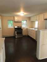 featured image of 309 W Broad St