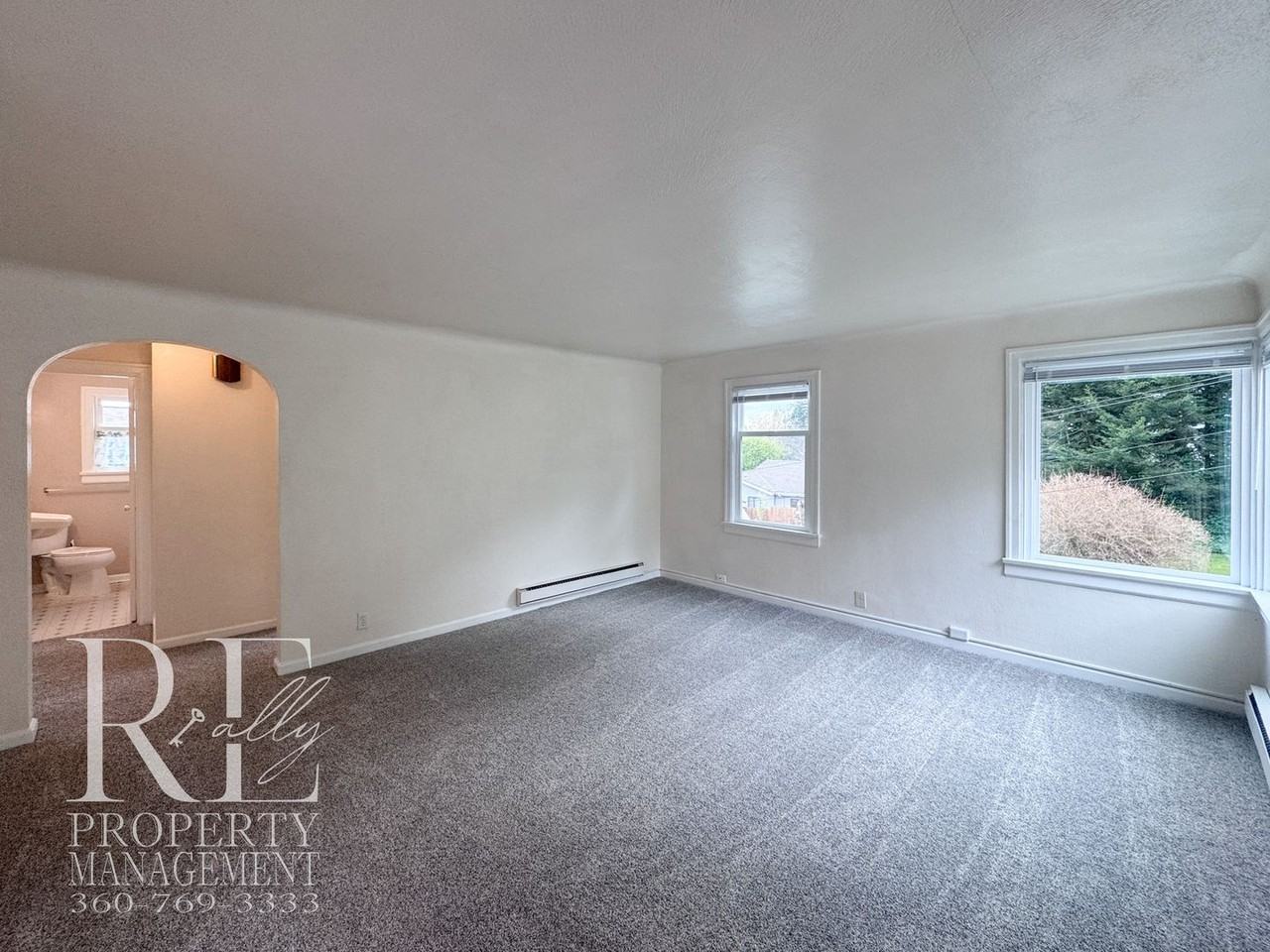 1540 N Callow Ave #B - Photo 6 of 19