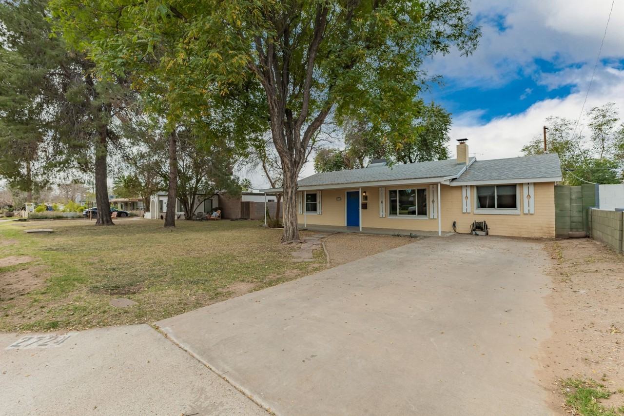 2724 N 25th St - Photo 3 of 27