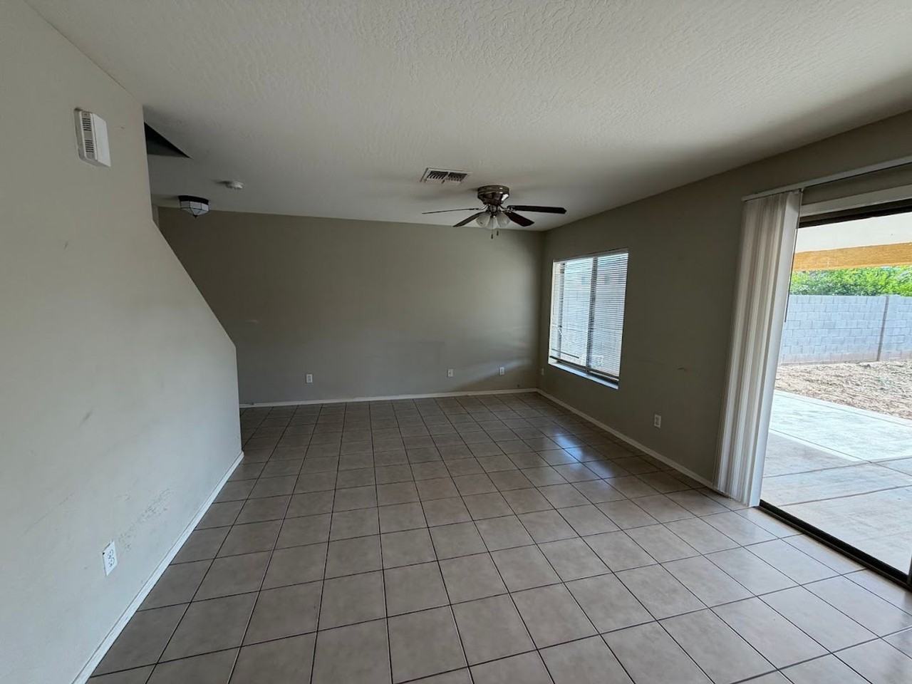 12809 W Dreyfus Dr - Photo 7 of 22