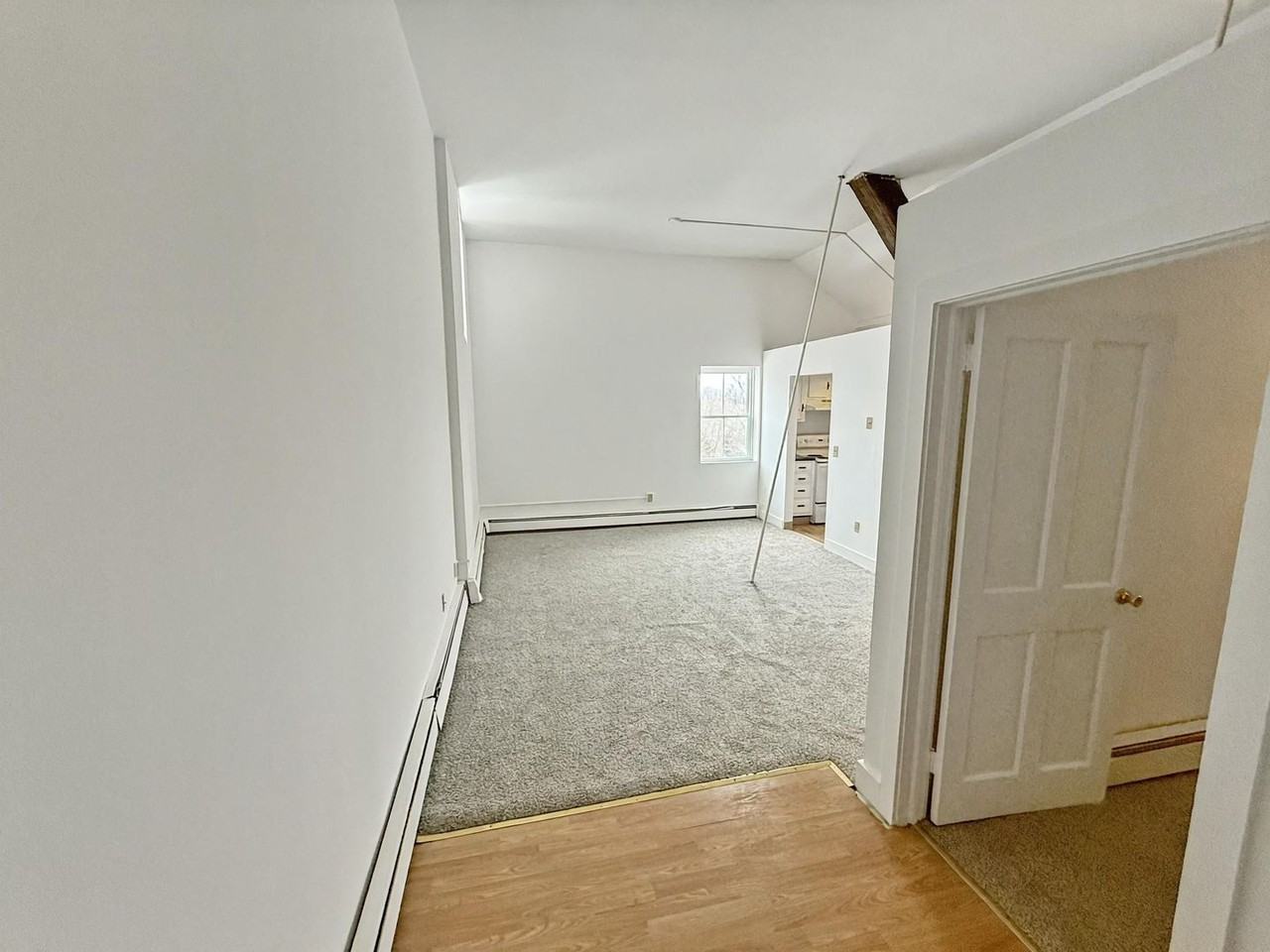 213 Partition St - Photo 3 of 9