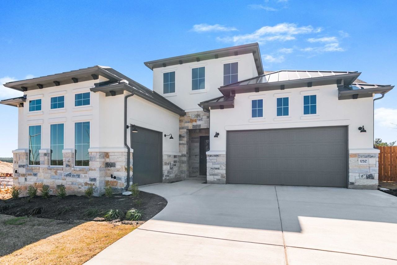 1252 Lavender Way - Photo 2 of 50