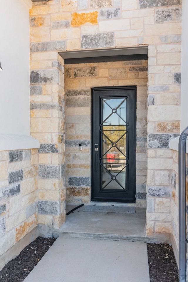 1252 Lavender Way - Photo 3 of 50