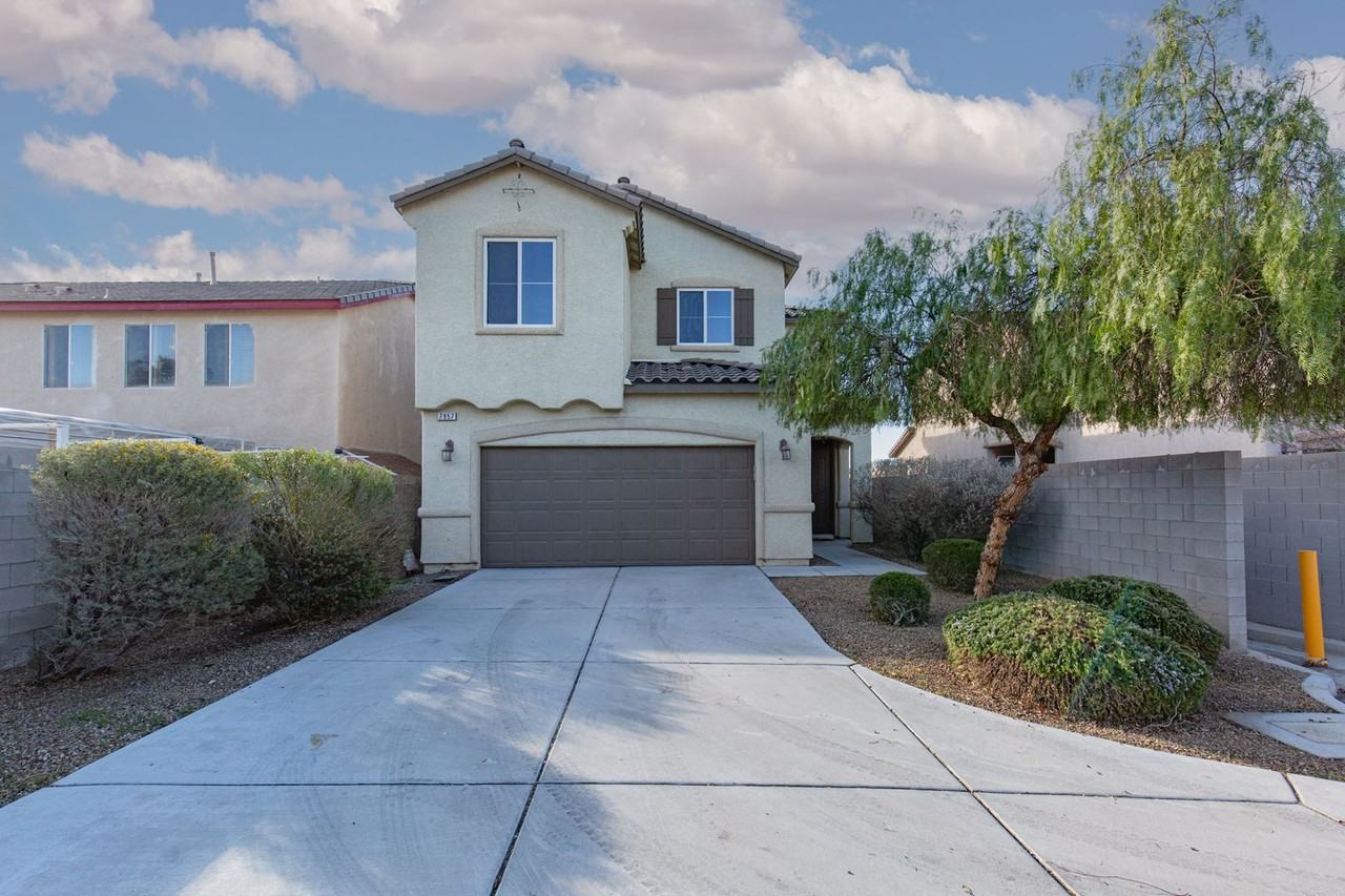 7957 Zuma Beach Ct - Photo 2 of 33