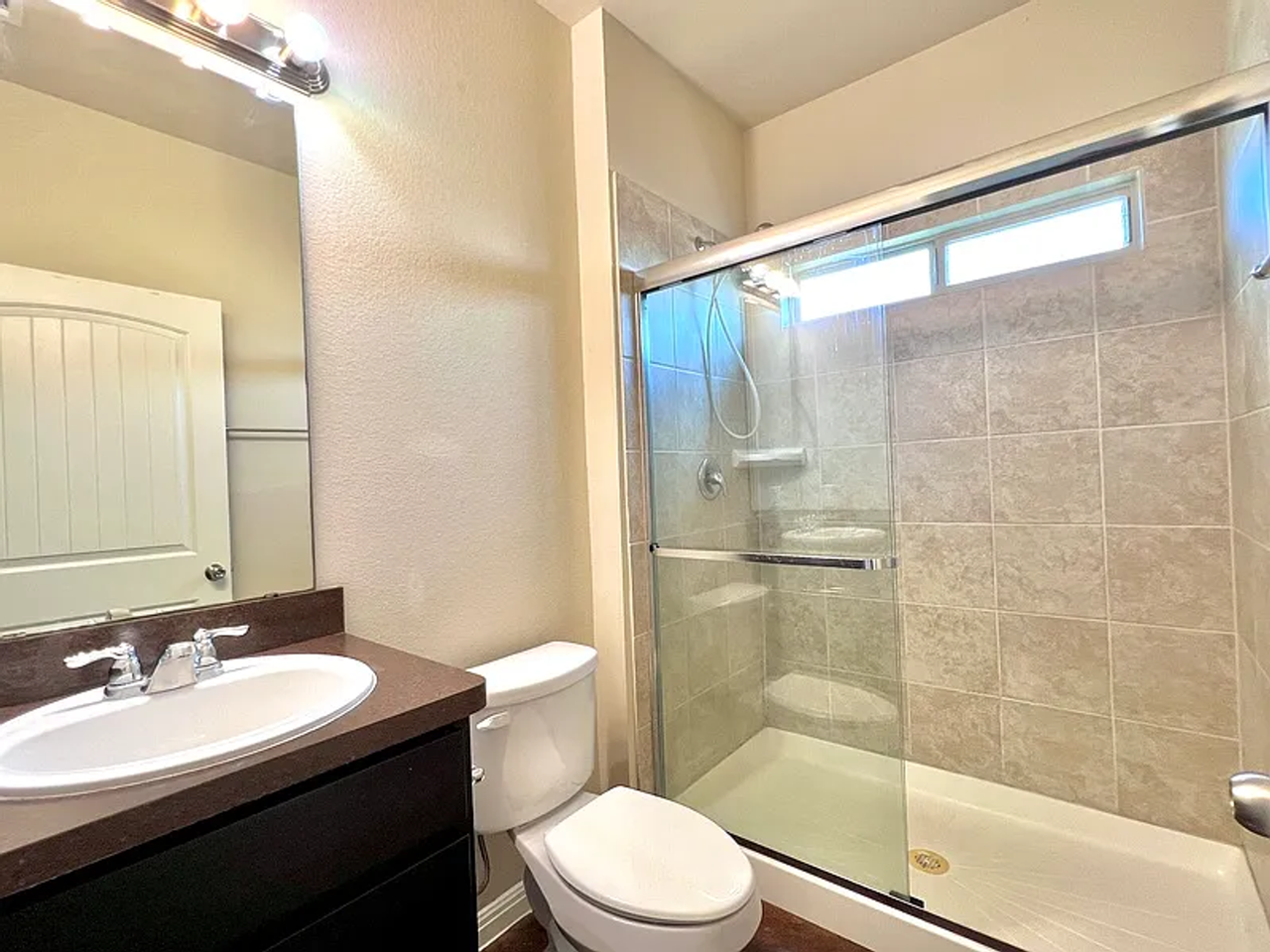 4616 Graceful Ln - Photo 5 of 26