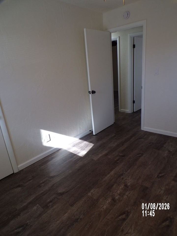 615 Sw Arbuckle Ave - Photo 6 of 35