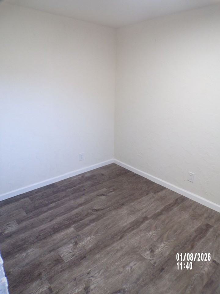 615 Sw Arbuckle Ave - Photo 7 of 35