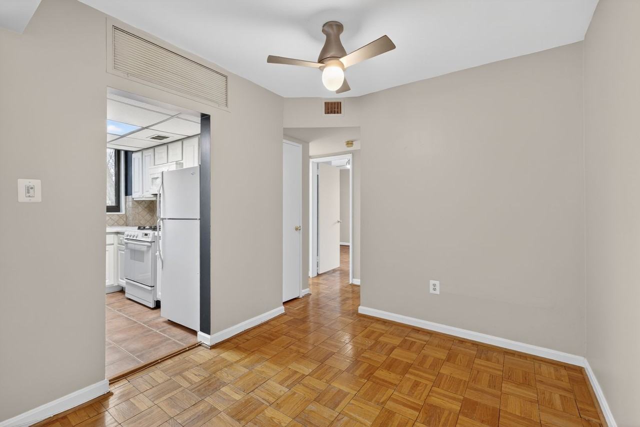 3825 Davis Pl Nw #101 - Photo 6 of 15
