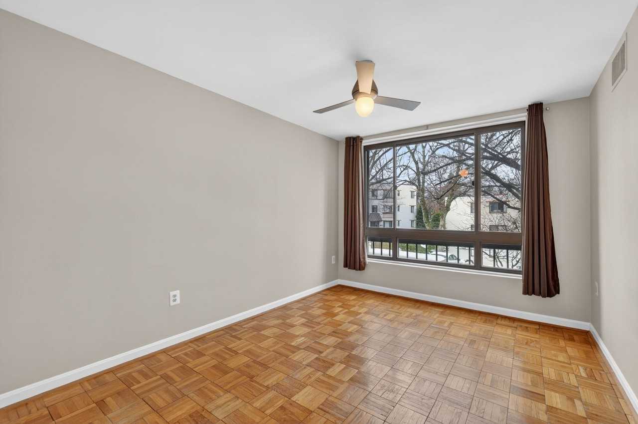 3825 Davis Pl Nw #101 - Photo 3 of 15
