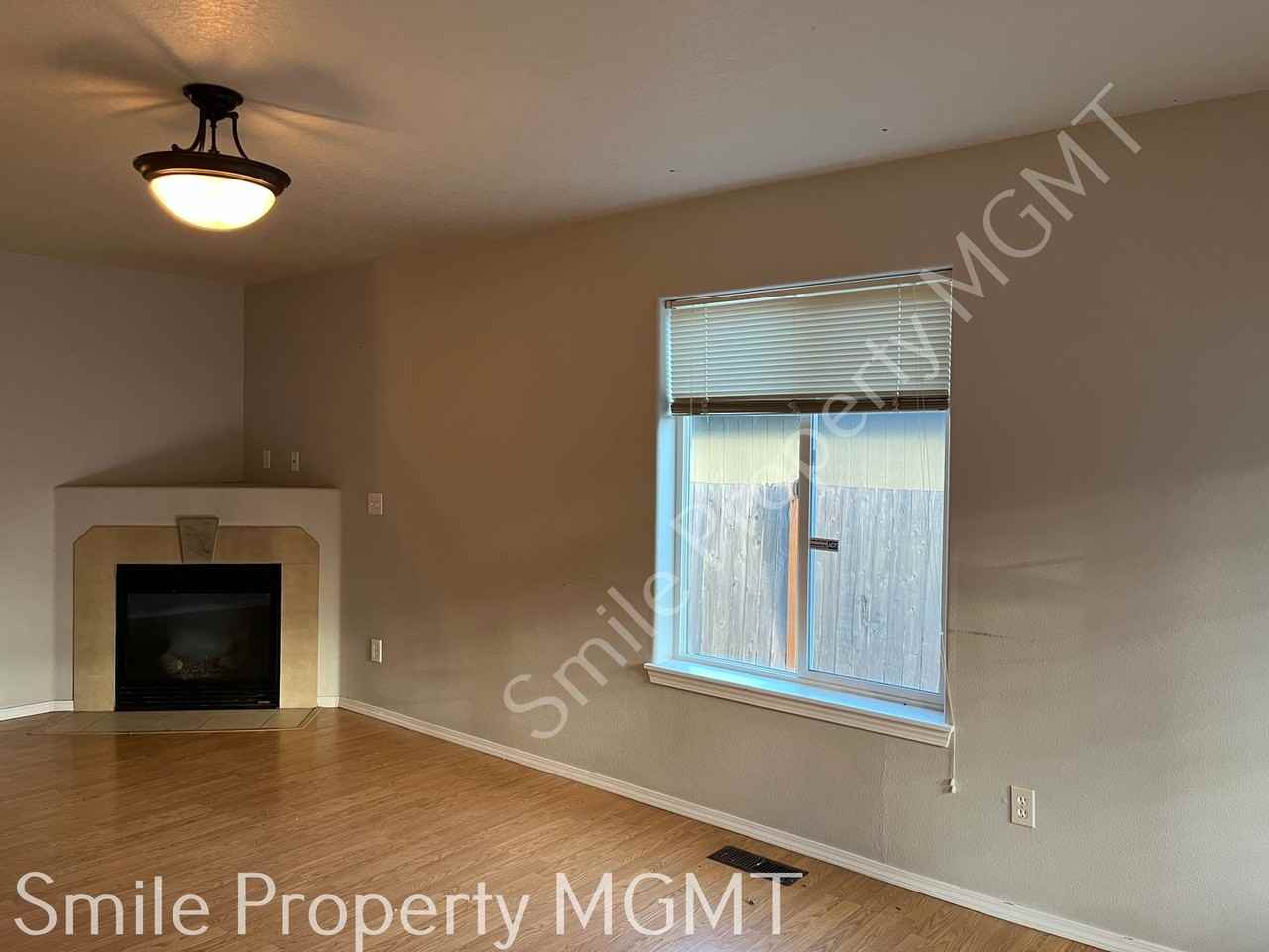 7740 Se 72nd Ave - Photo 2 of 13