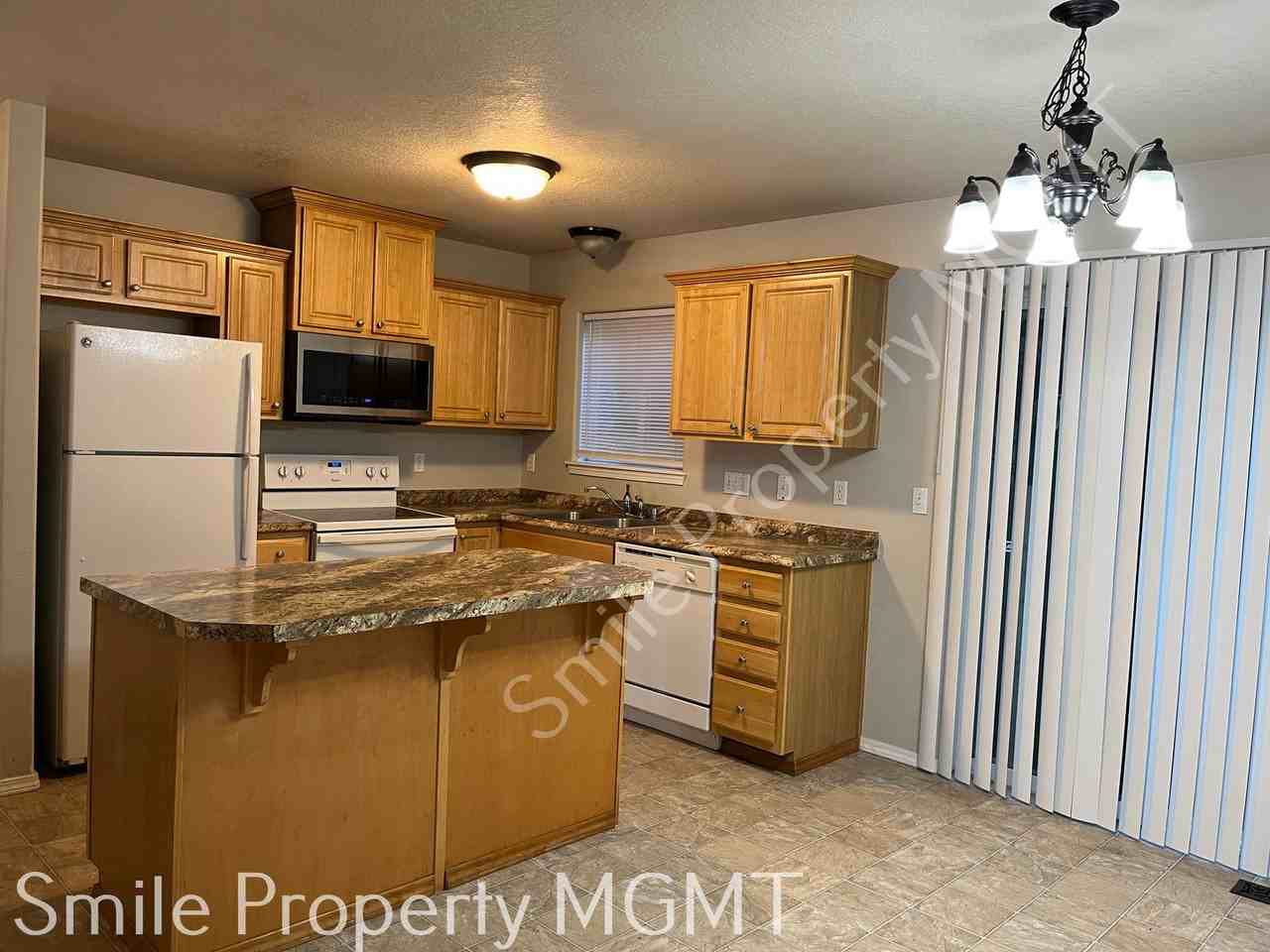 7740 Se 72nd Ave - Photo 5 of 13