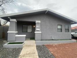 featured image of 811 E Caddie St