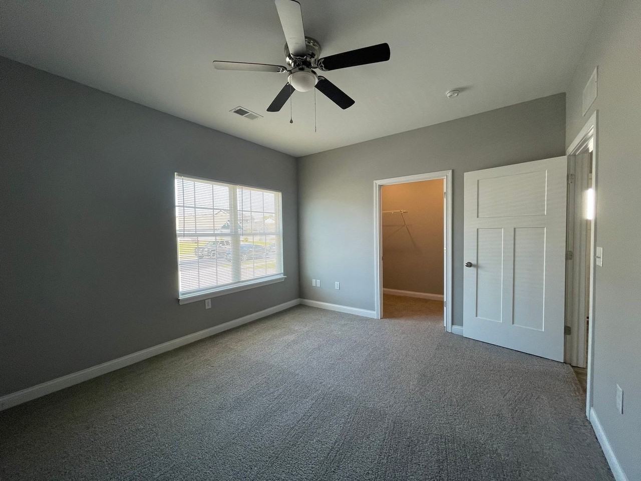 127 Bellbrook Lane - Photo 5 of 6