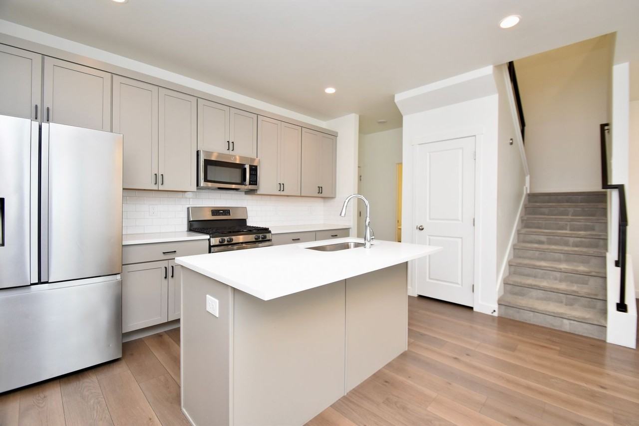 11638 S Watercourse Rd - Photo 7 of 23