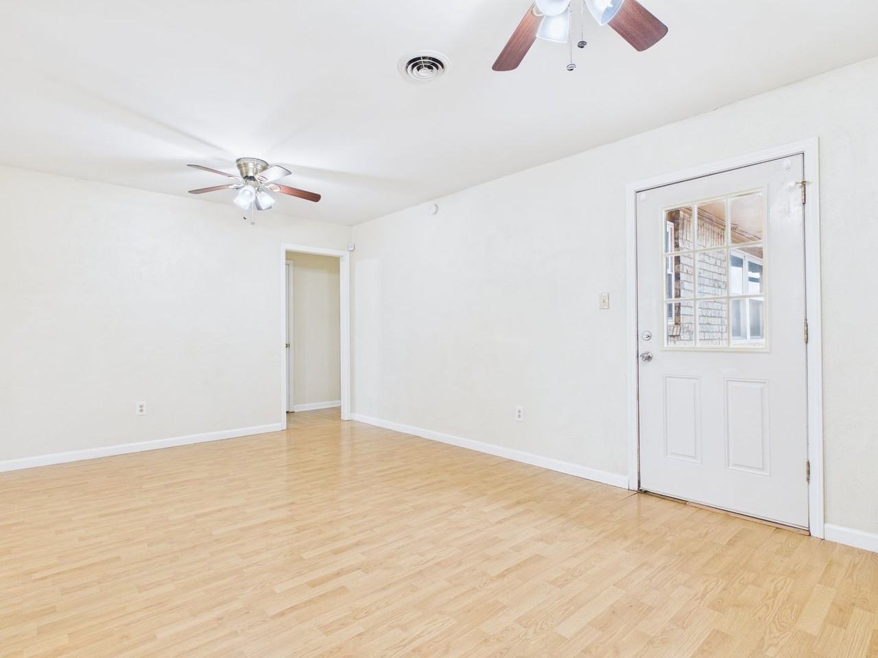 4663 Se Brighton Dr - Photo 6 of 19