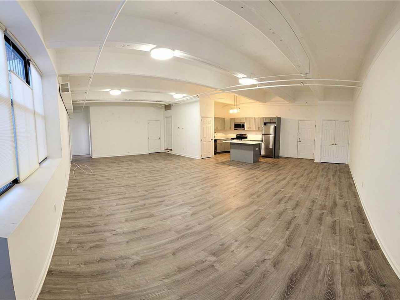 91 Halsey St - Photo 3 of 3